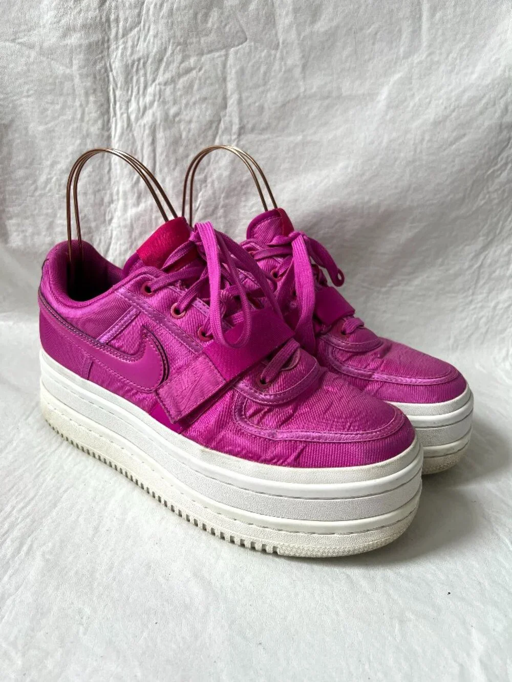 Nike platform sneakers Vandal 2K Hyper Magenta pink nylon strap womens 11 shoes